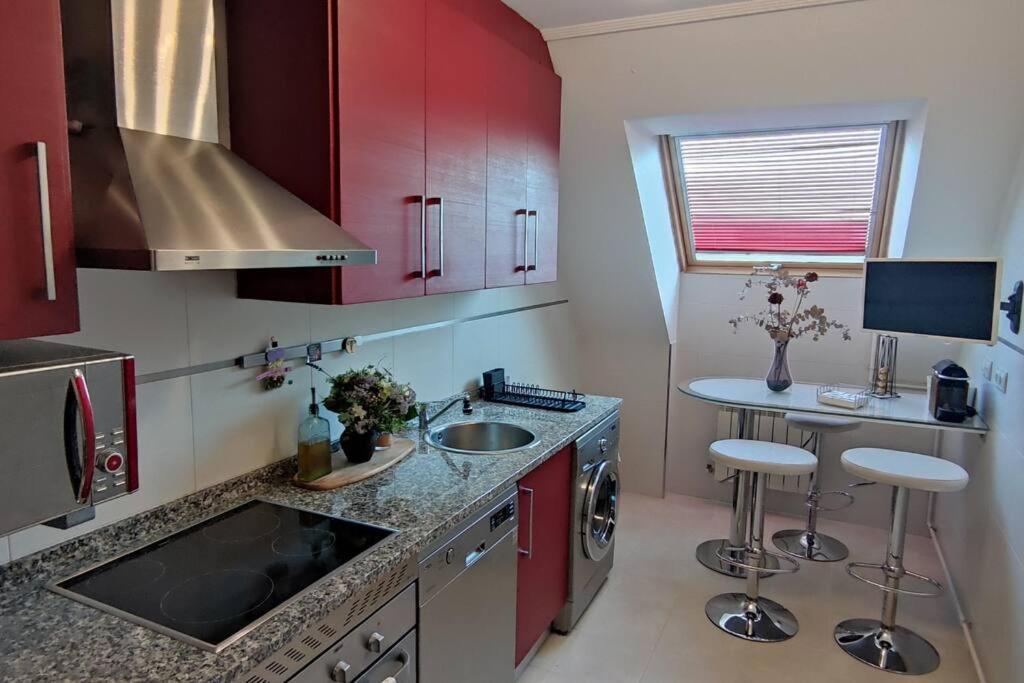Atico Mirador Del Naranco, Parking Gratuito, Wifi, Zona Residencial Apartment Oviedo Exterior photo